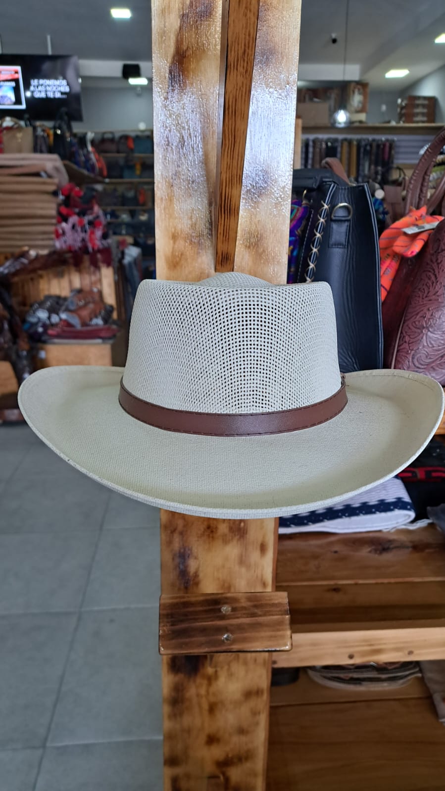 SOMBRERO GALLERO CREMA