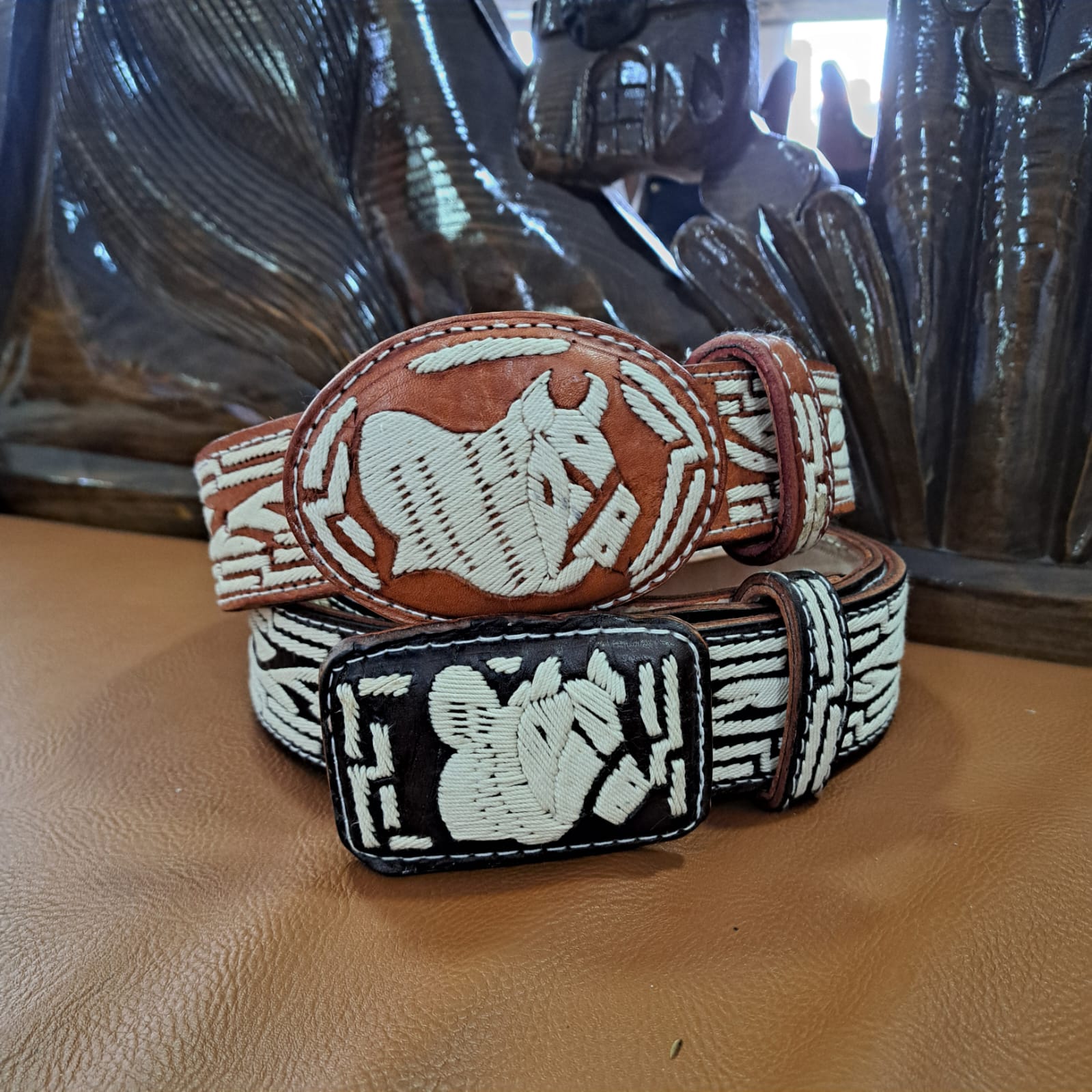CINTURON BORDADO CAÑAMO