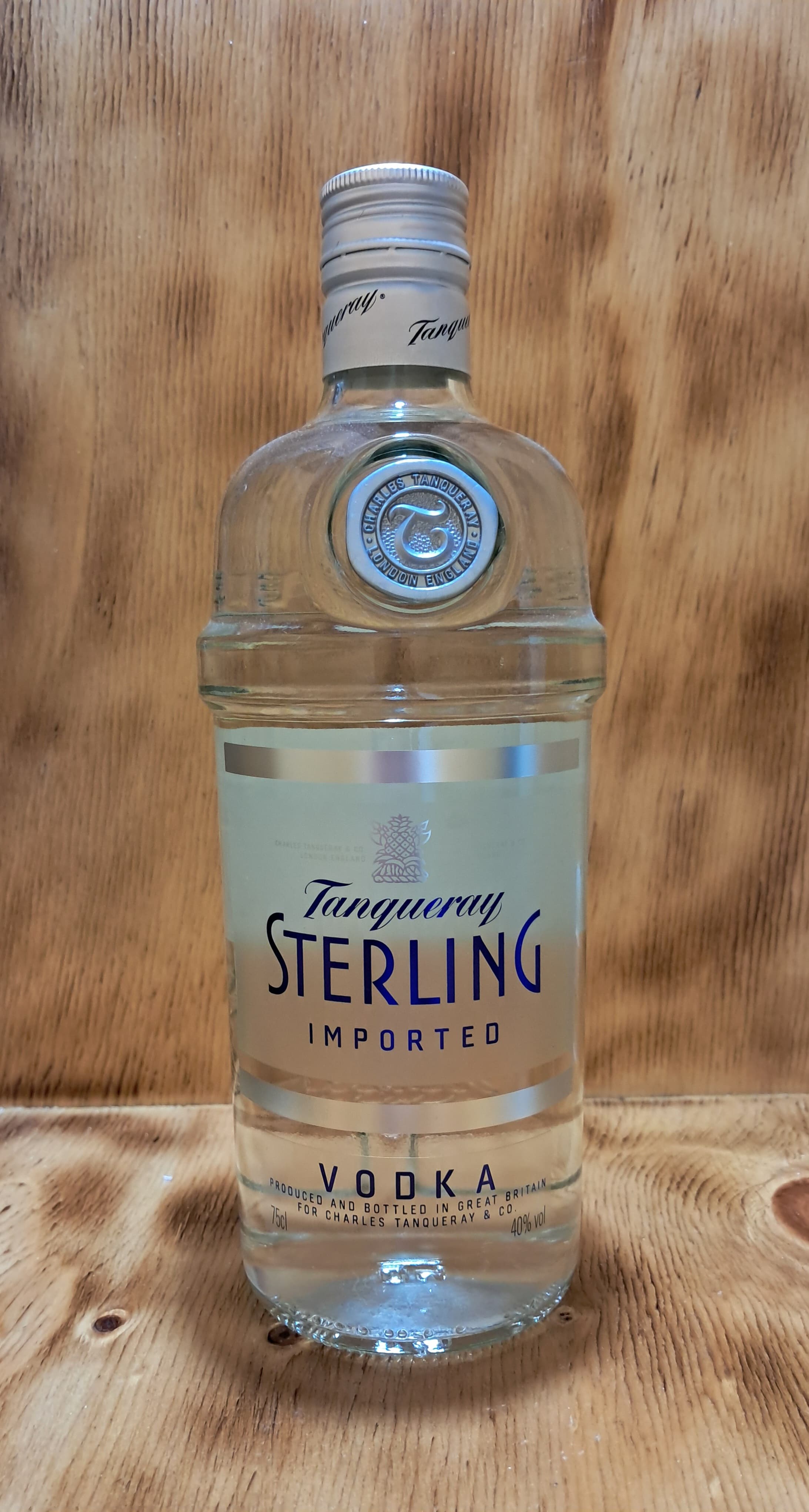 VODKA TANQUERAY STERLING 750 ML