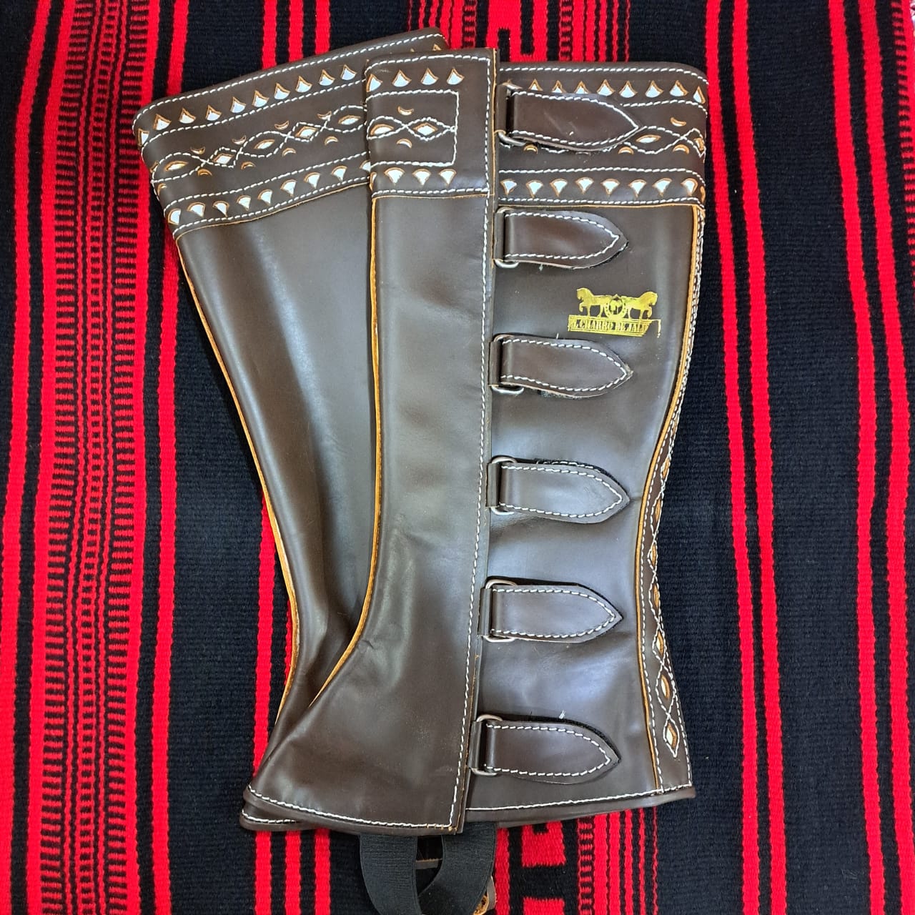 POLAINA DE CUERO CAFE OSCURO