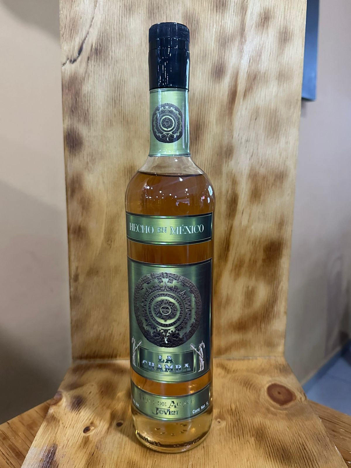 LA CHAMBA LICOR DE AGAVE JOVEN 1L