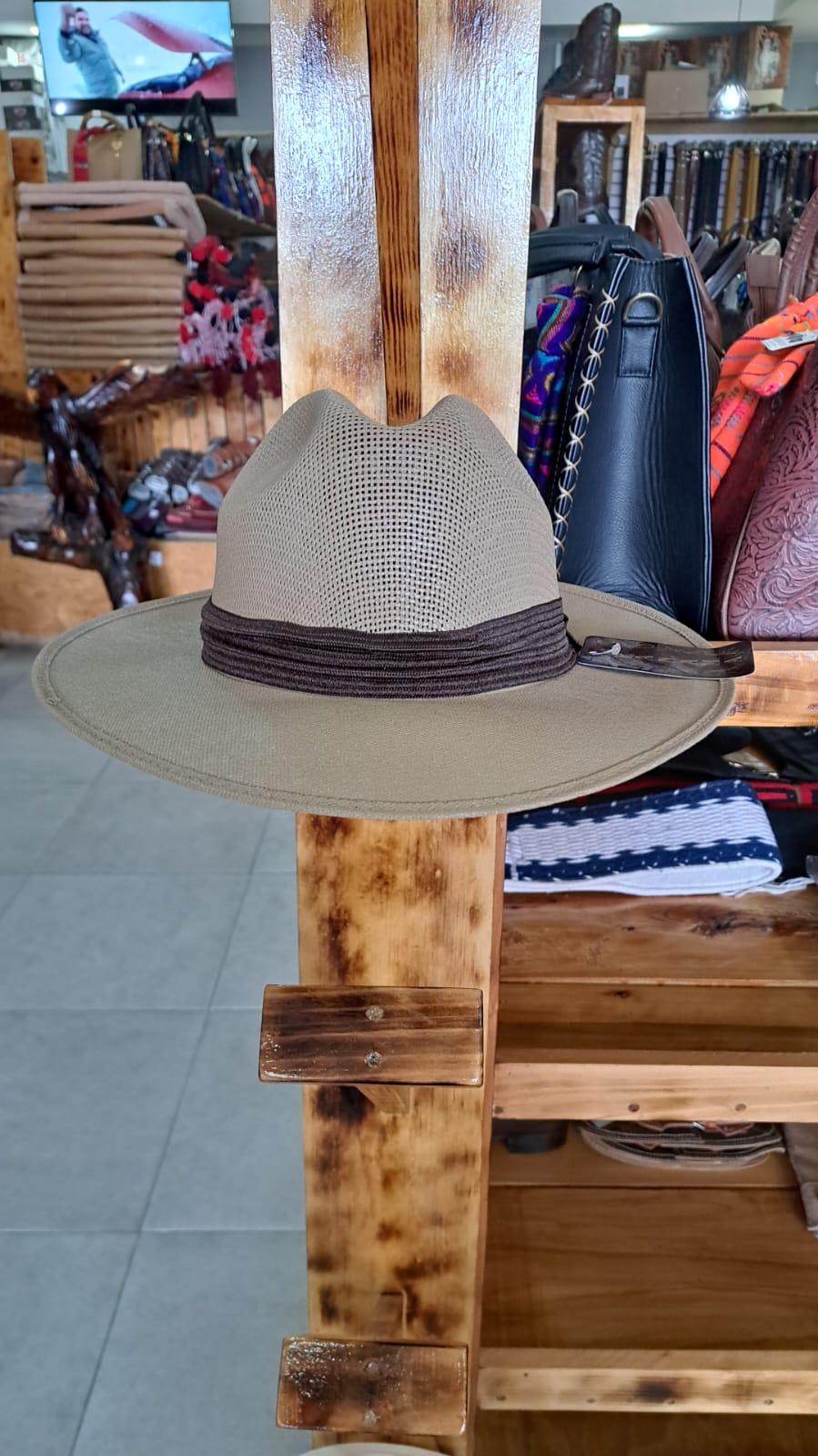 SOMBRERO ESTILO PANAMEÑO CAKI