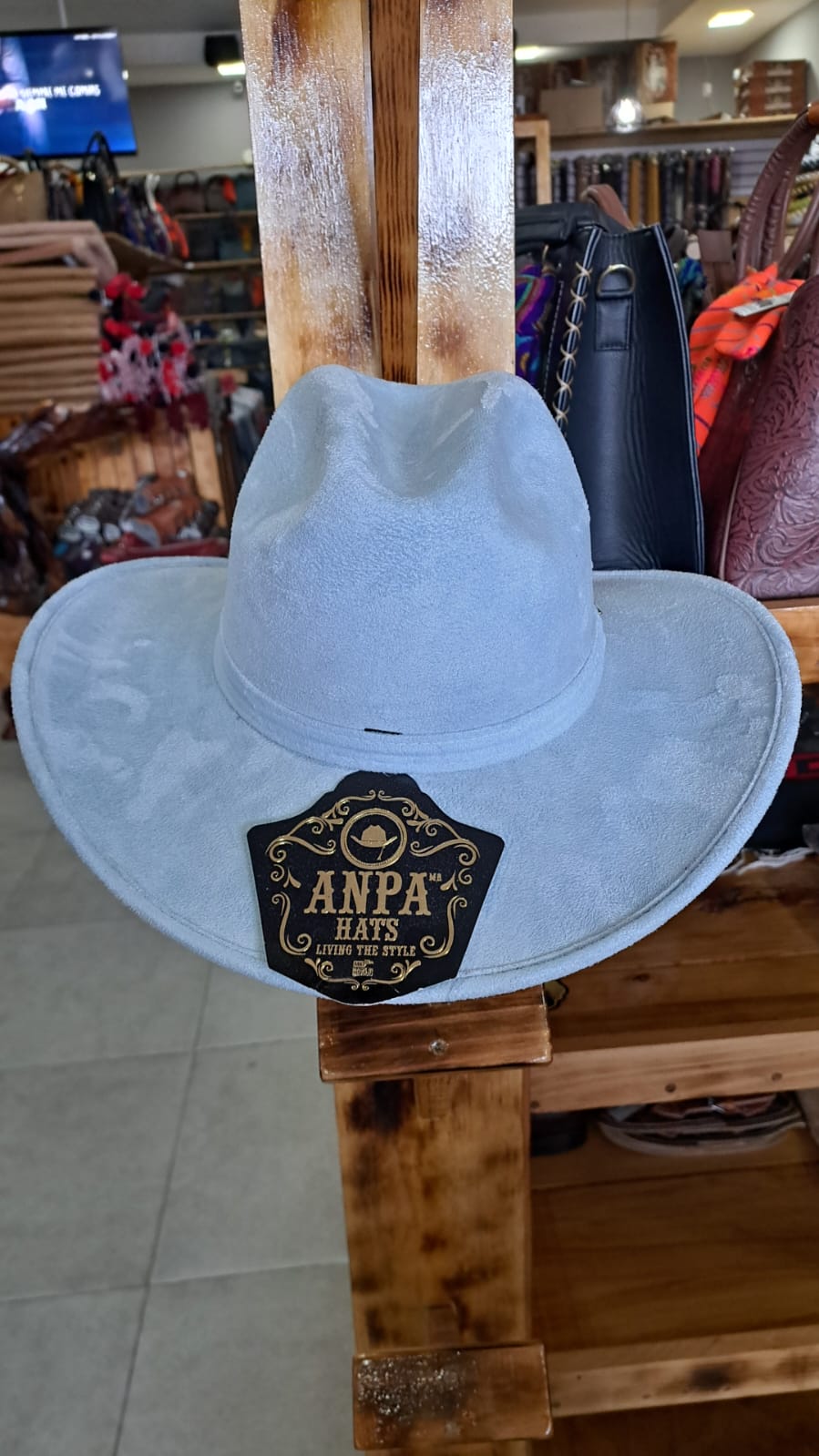 SOMBRERO GAMUZA DENVER CELESTE