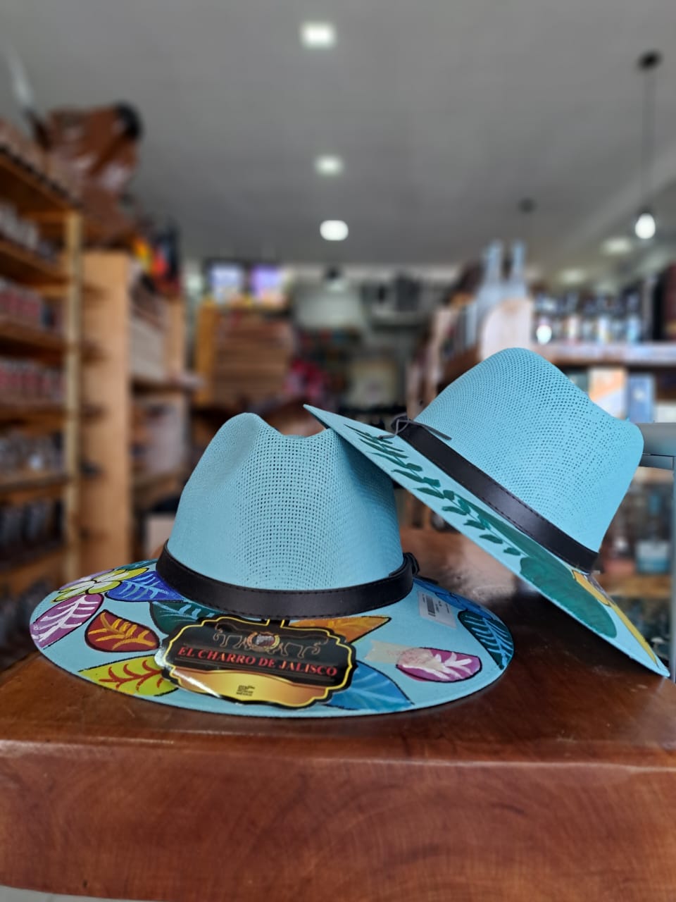 SOMBRERO YUTE EXPLORER DIBUJADO AQUA