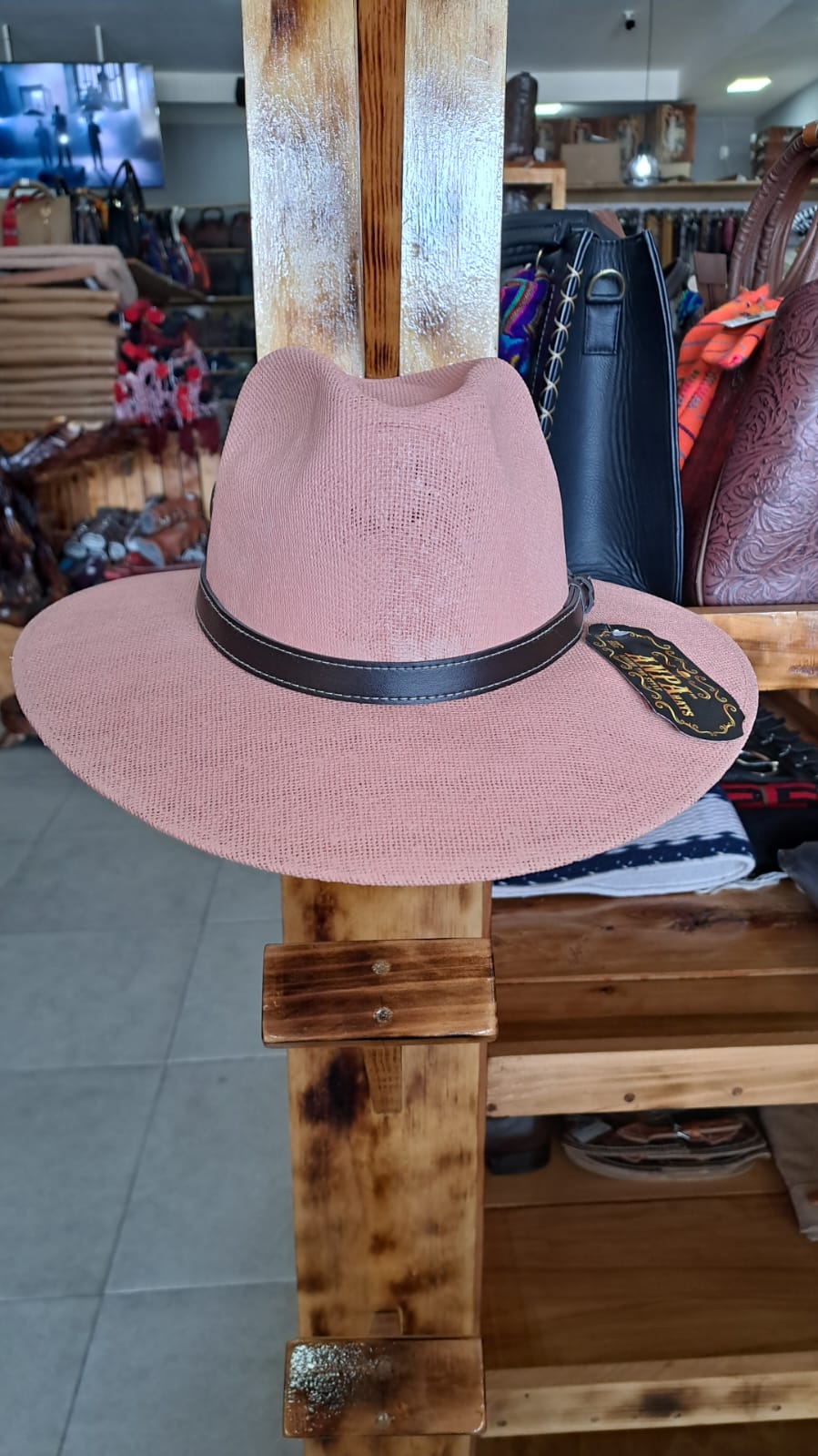 SOMBRERO YUTE EXPLORE ROSA CREPE