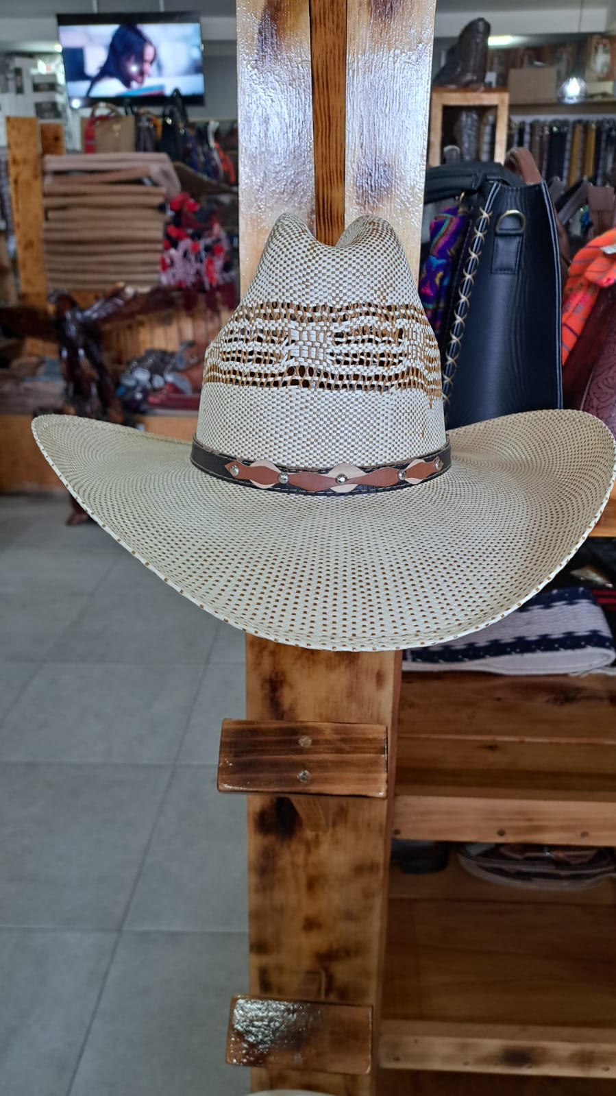 SOMBRERO BANGORA AMERICANO MIEL