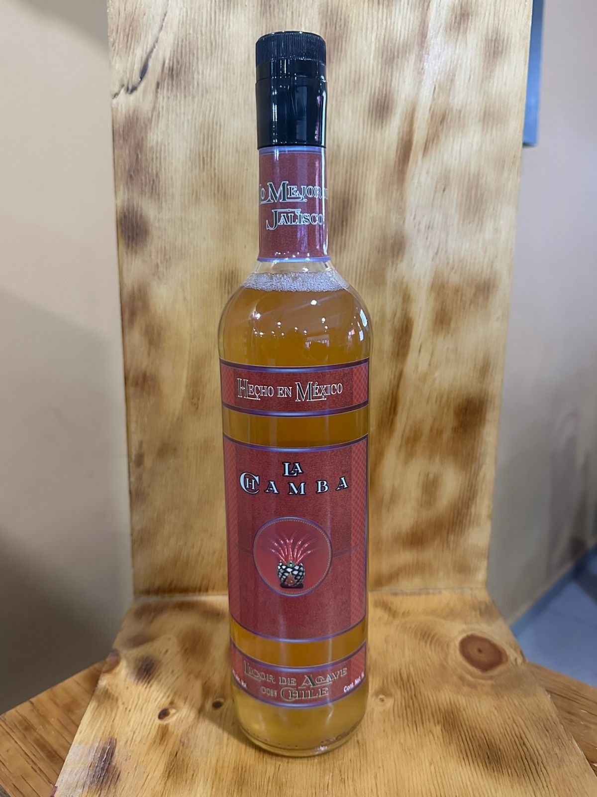 LA CHAMBA LICOR DE AGAVE CON CHILE 1L