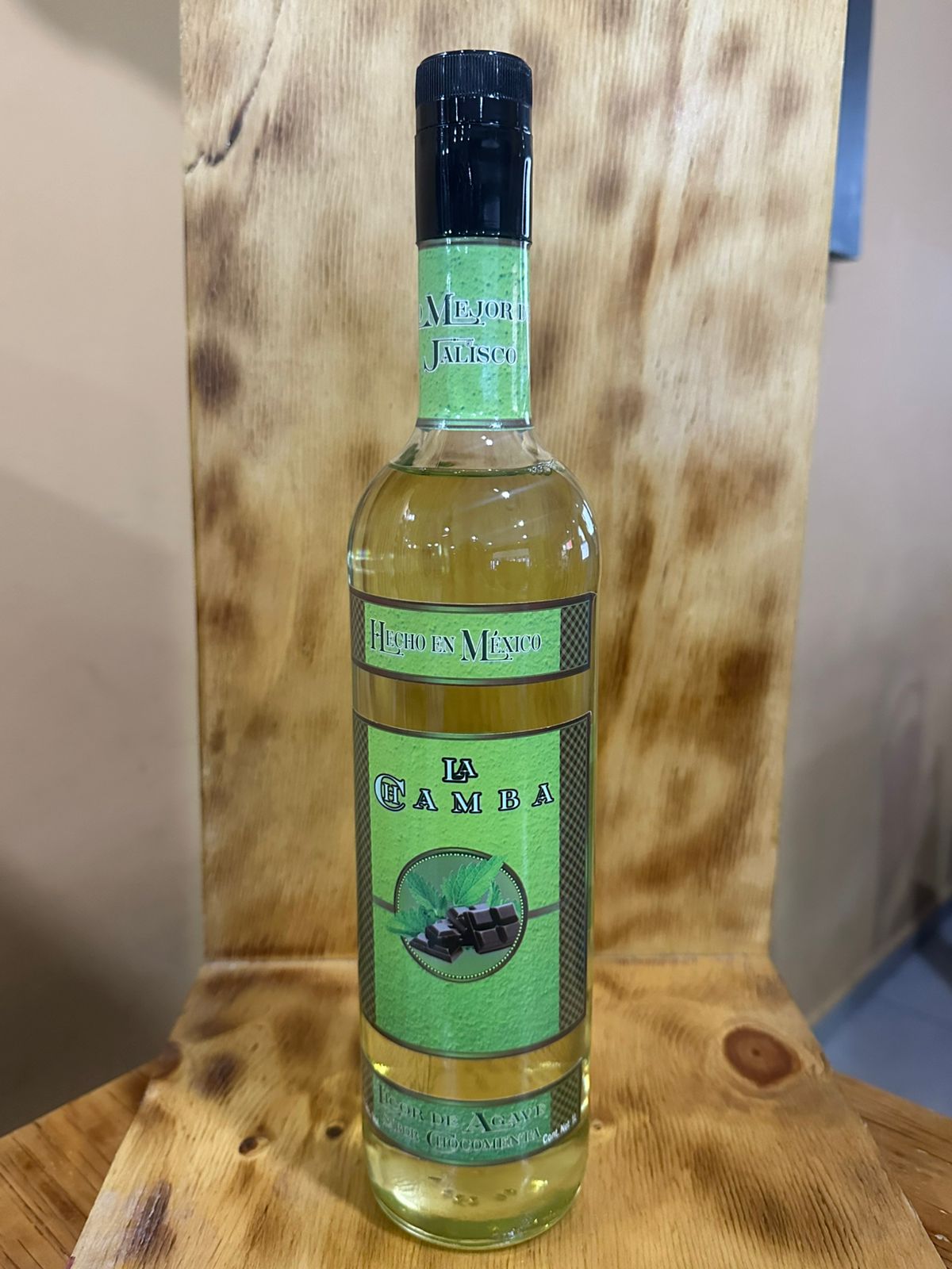 LA CHAMBA LICOR DE AGAVE SABOR CHOCOMENTA 1L