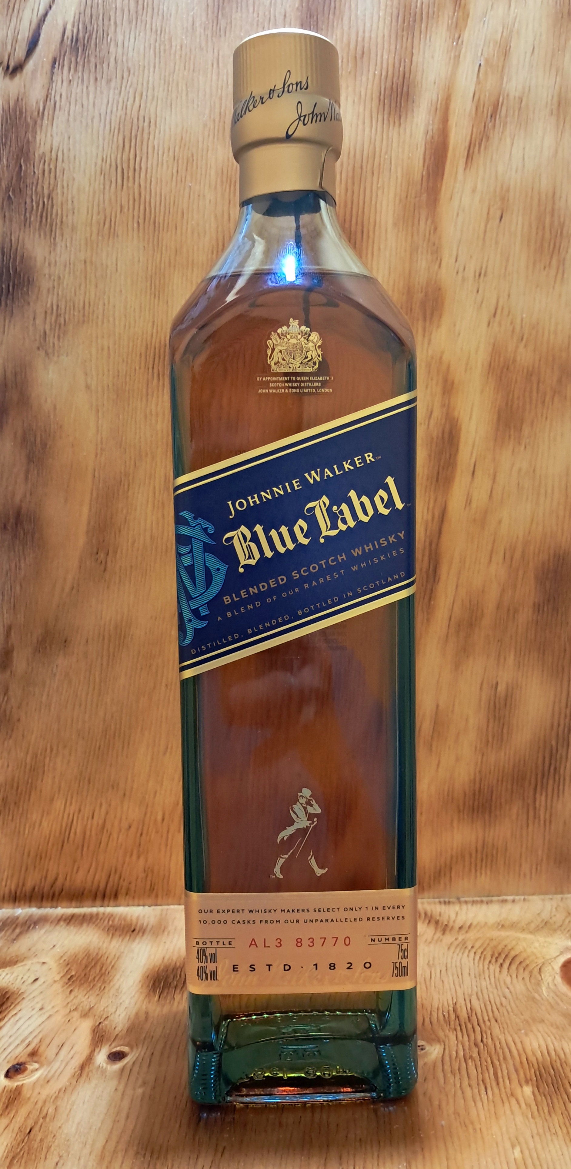 WHISKY JOHNNIE WALKER BLUE LABEL 750ML