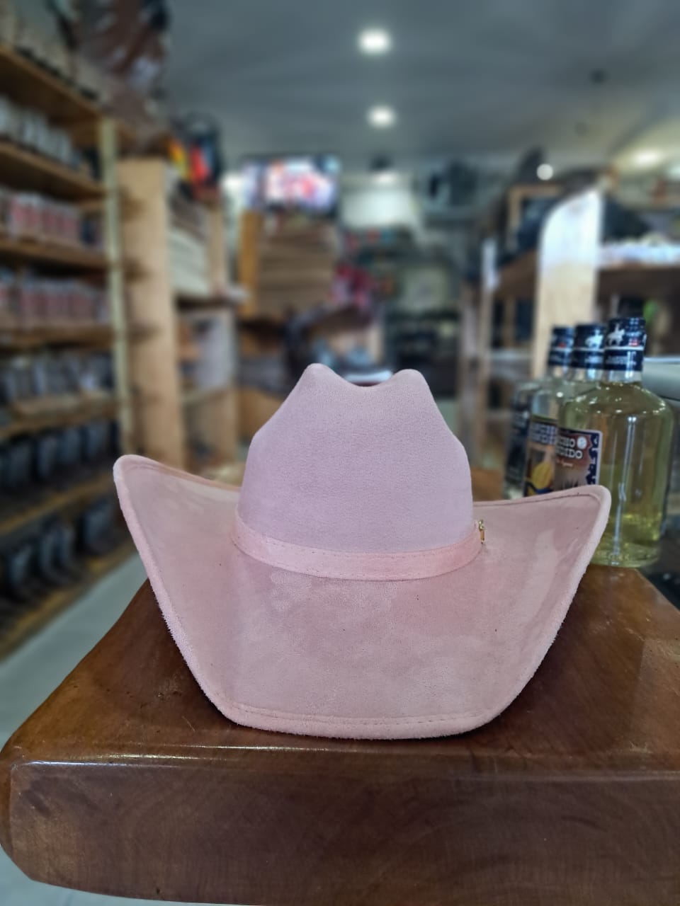 SOMBRERO GAMUZA DENVER ROSA CLARO