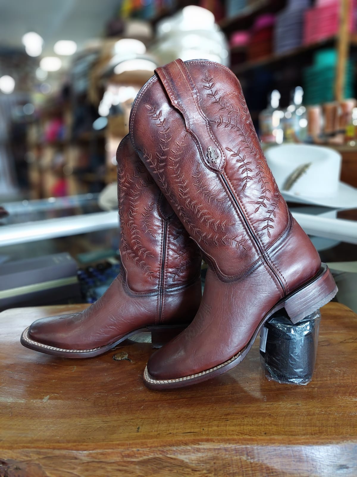 BOTA PARA DAMA Orgullosa shedron VINO