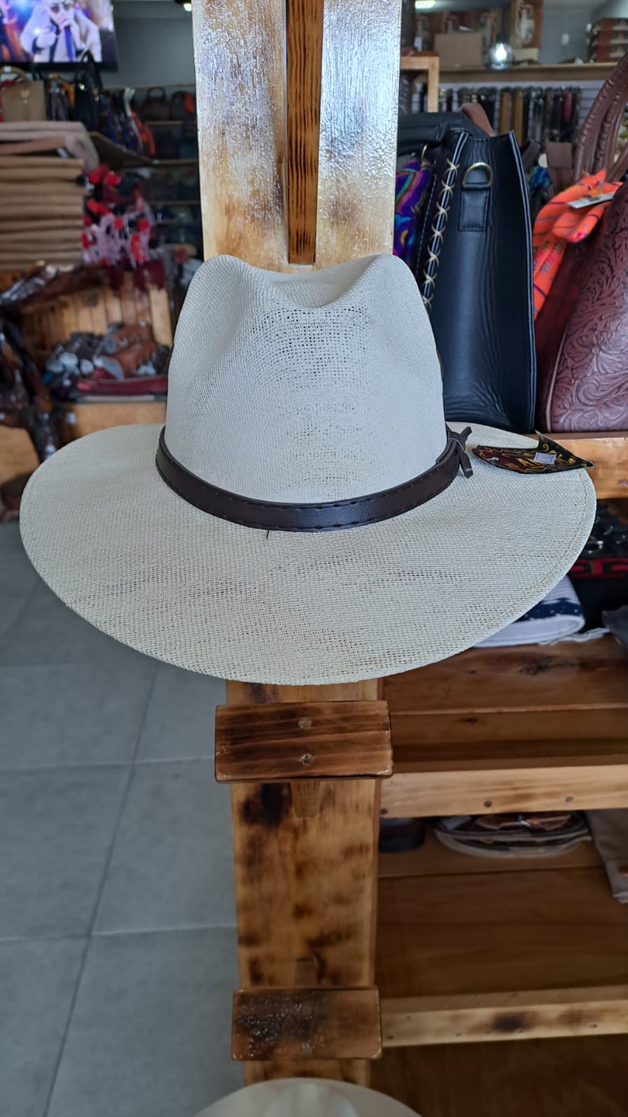 SOMBRERO YUTE EXPLORE BEIGE CRUDO