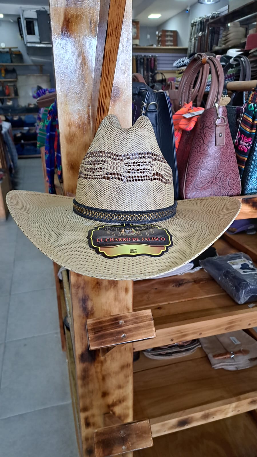 SOMBRERO BANGORA AMERICANO AMARILLO