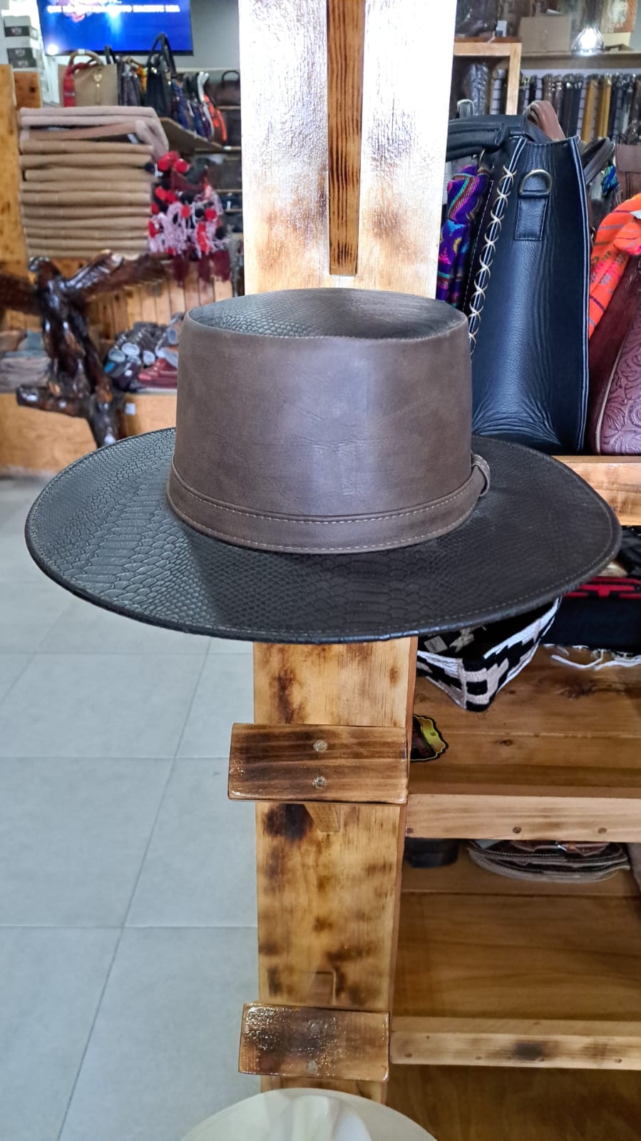 SOMBRERO VINIPEL GRABADO CORDOBE TABACO