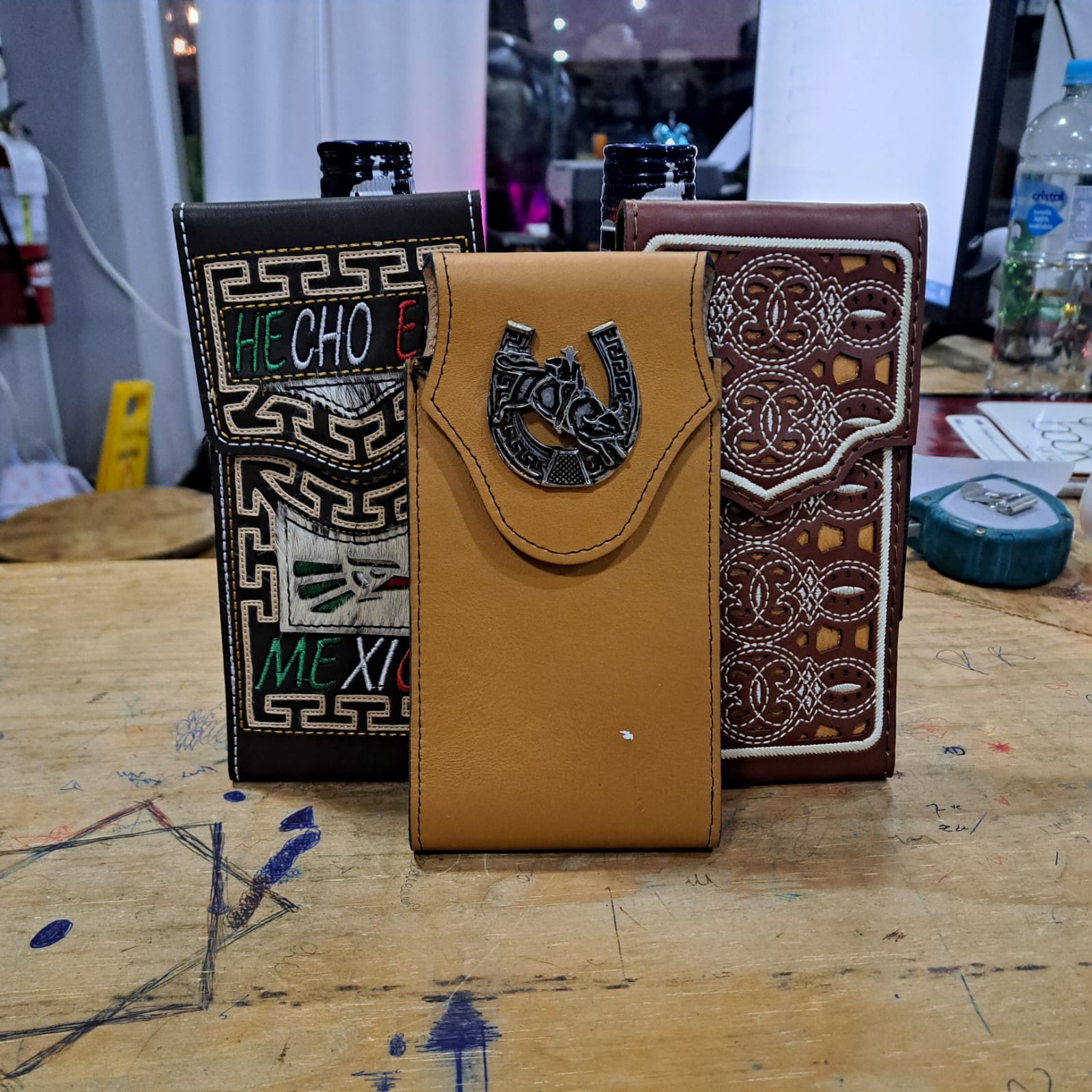 PORTA CELULAR VARIEDAD