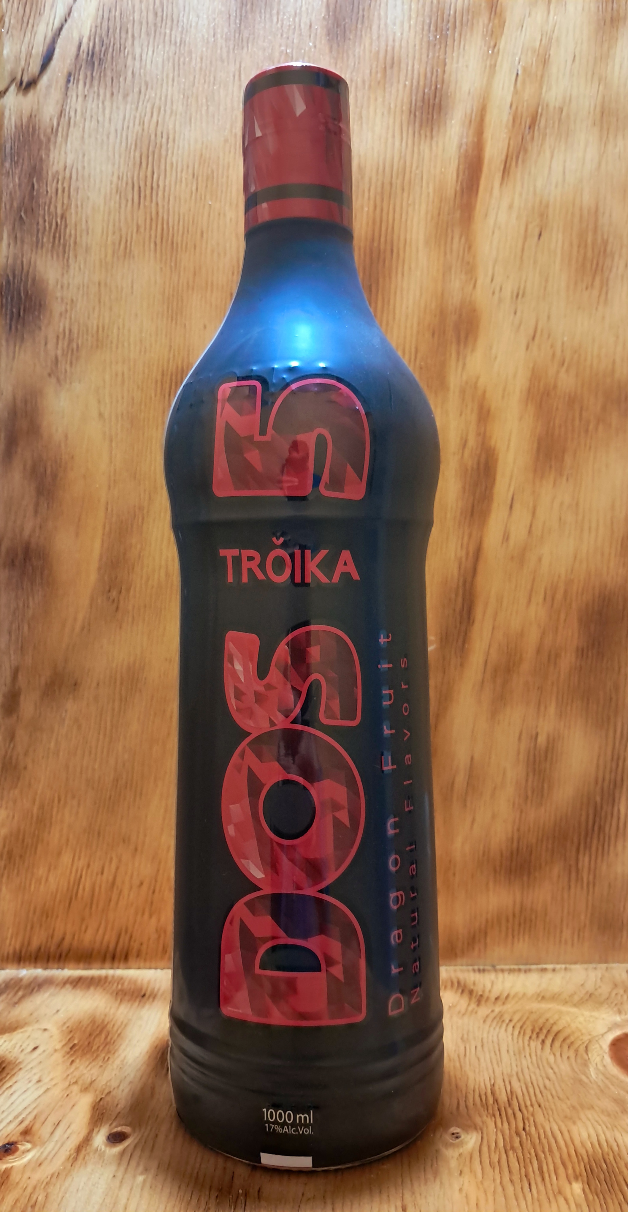 VODKA TROIKA DOS  5 / 1000Ml  Dragon Fruit
