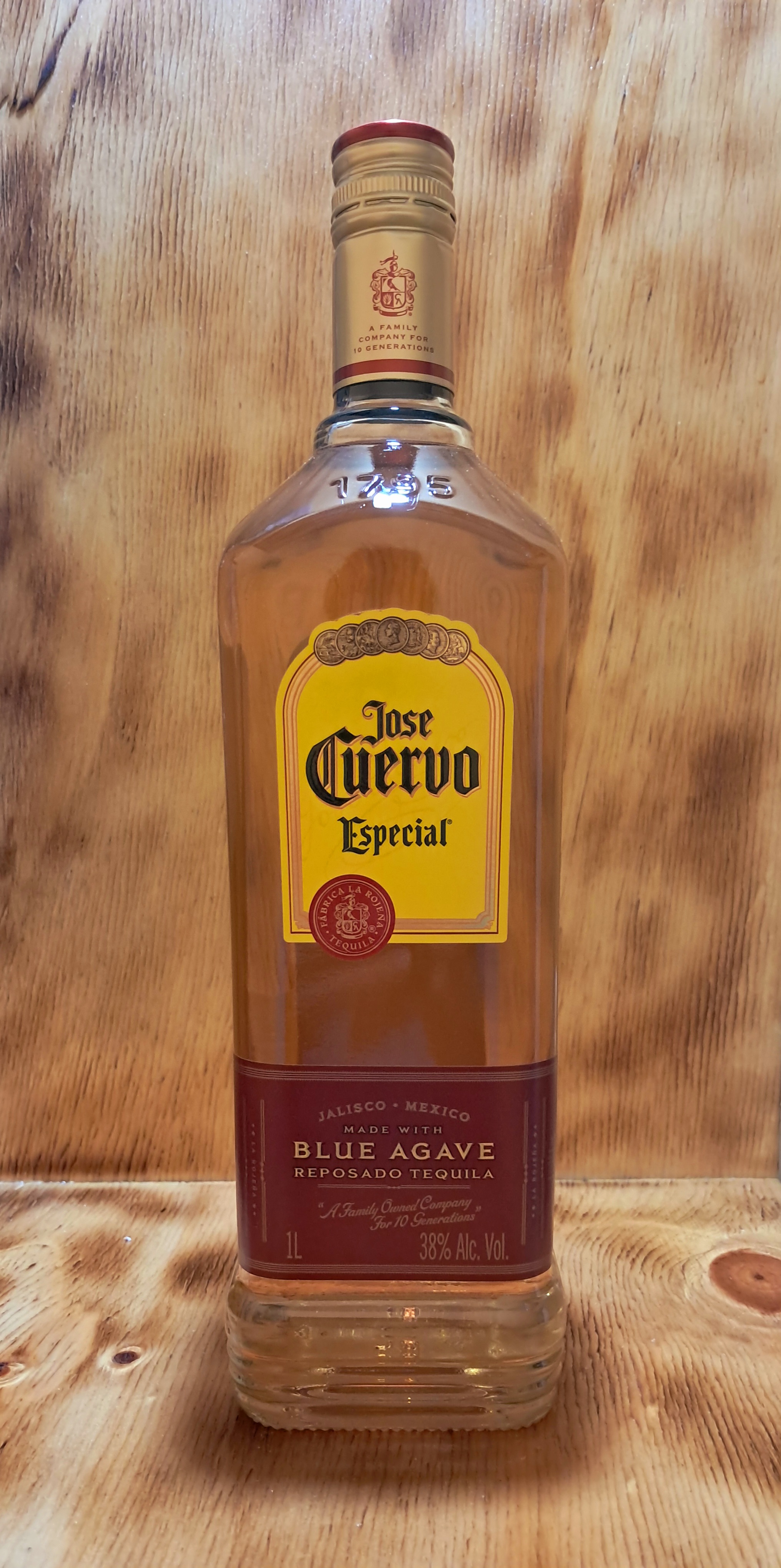 TEQUILA JOSÉ CUERVO ESPECIAL ORO 1,000 ML