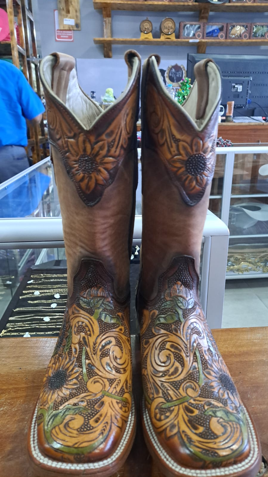 BOTA PARA DAMA Girasol cincelada