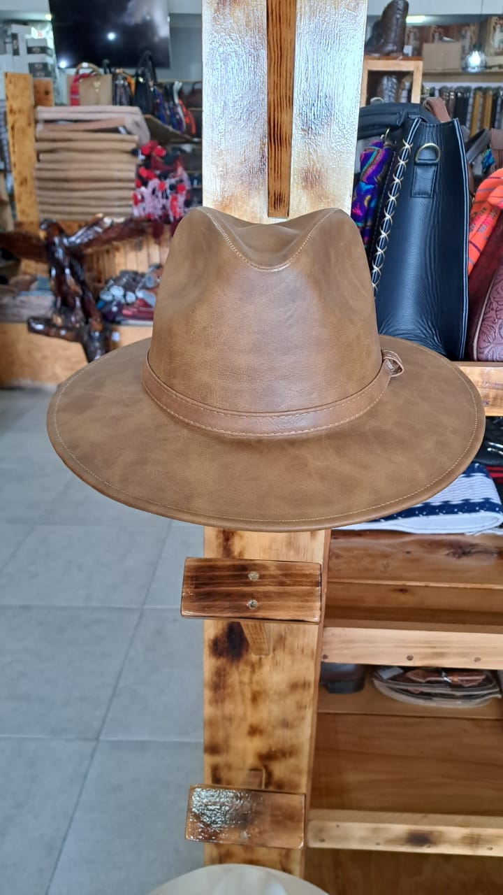 SOMBRERO EXPLORER VINIPIEL MIEL