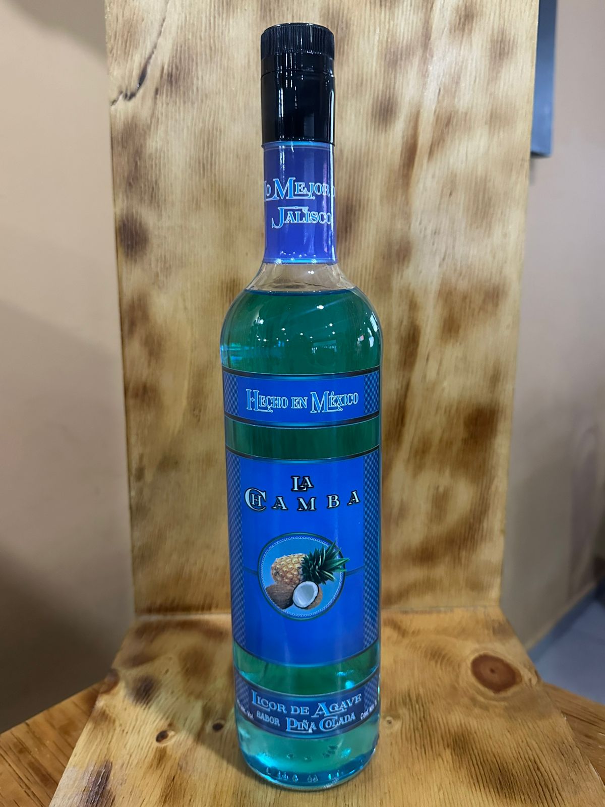 LA CHAMBA LICOR DE AGACE SABOR PIÑA COLADA 1L