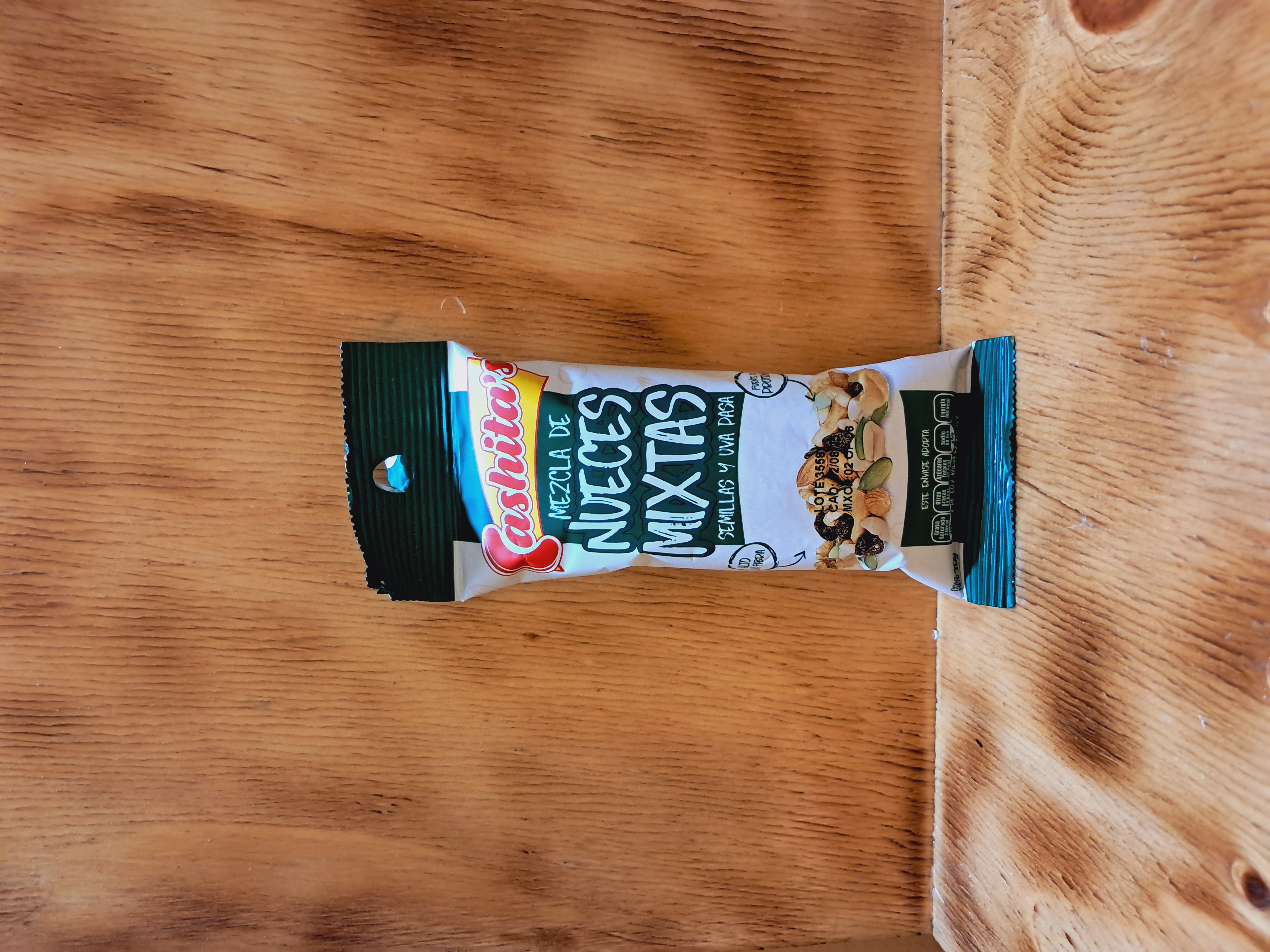 SEMILLAS CASHITA S NUECES MIXTAS CON PASAS 40G