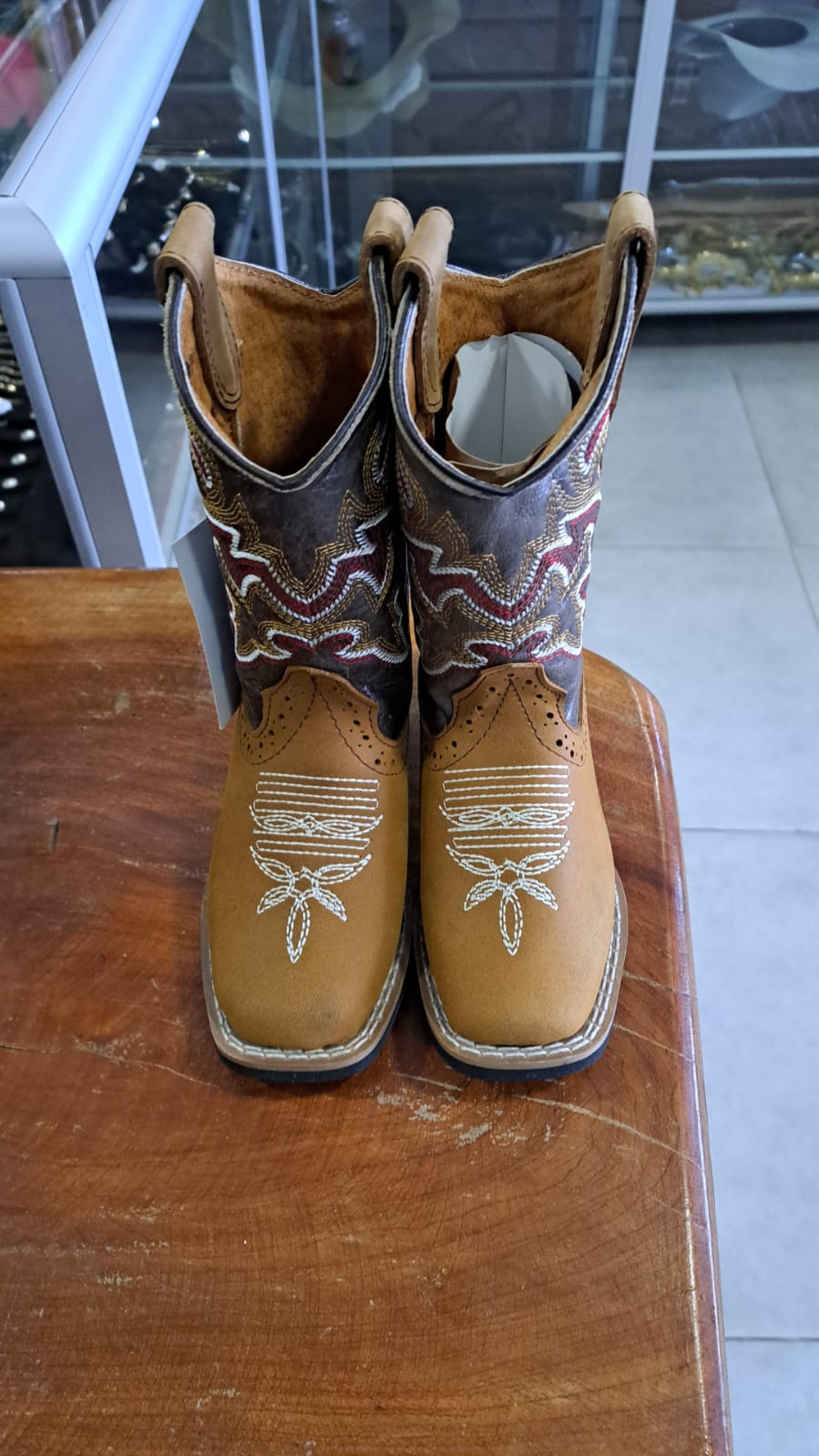 BOTA Malcreado miel rodeito (niÃ±o)