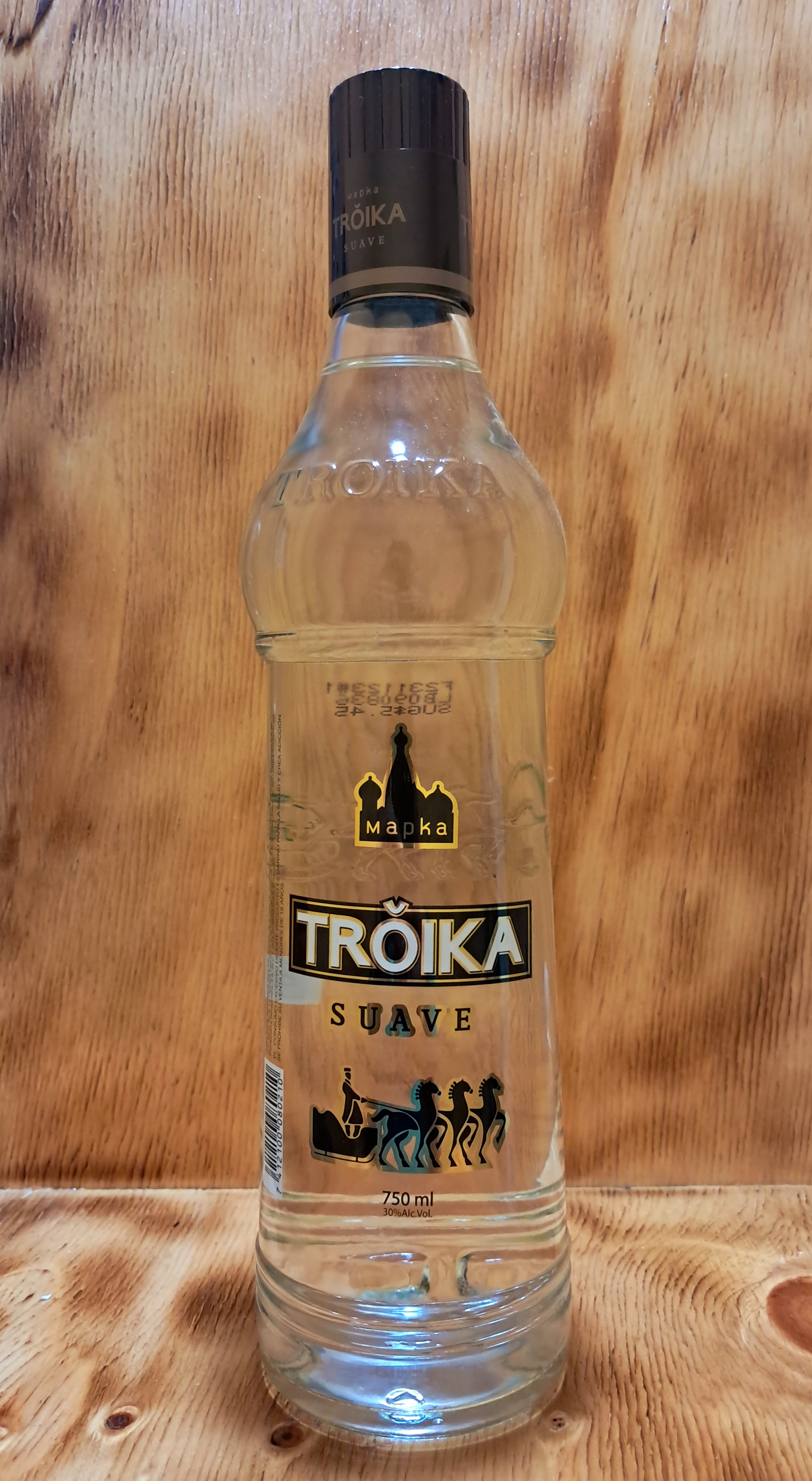 VODKA TROIKA SECO 750ML
