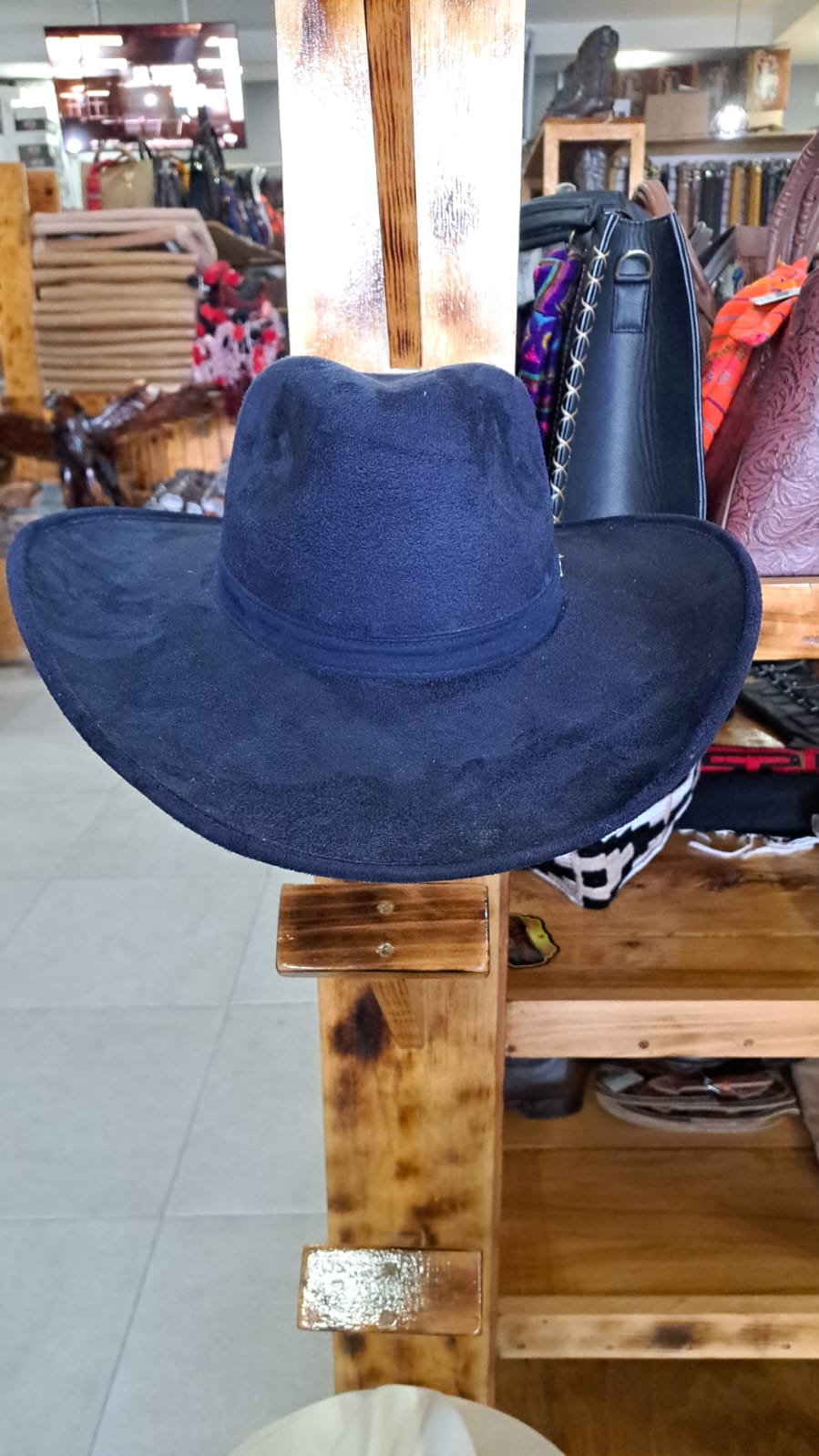 SOMBRERO GAMUZA DENVER AZUL MARINO