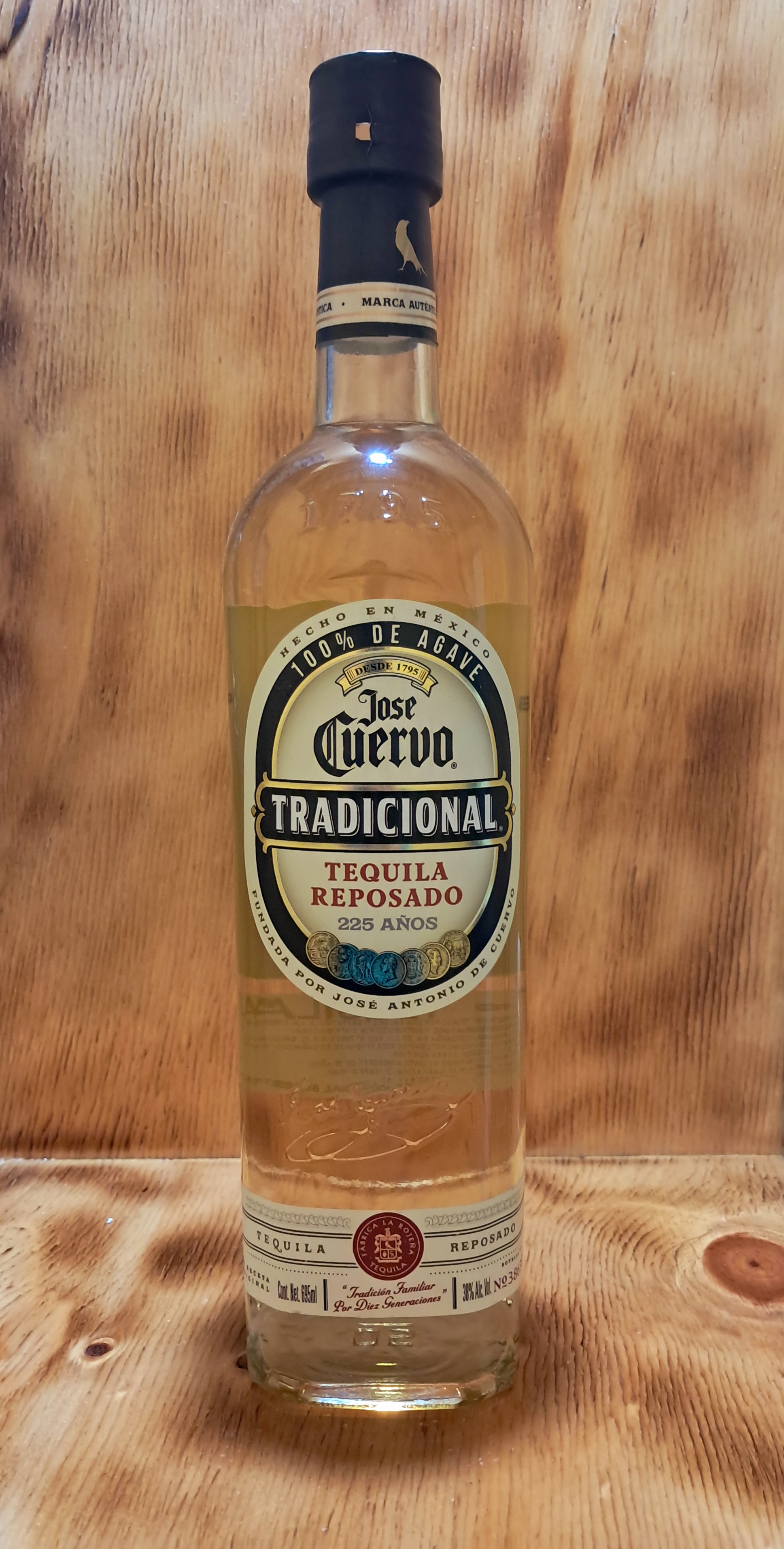 TEQUILA JOSÉ CUERVO TRADICIONAL 225 750 ML