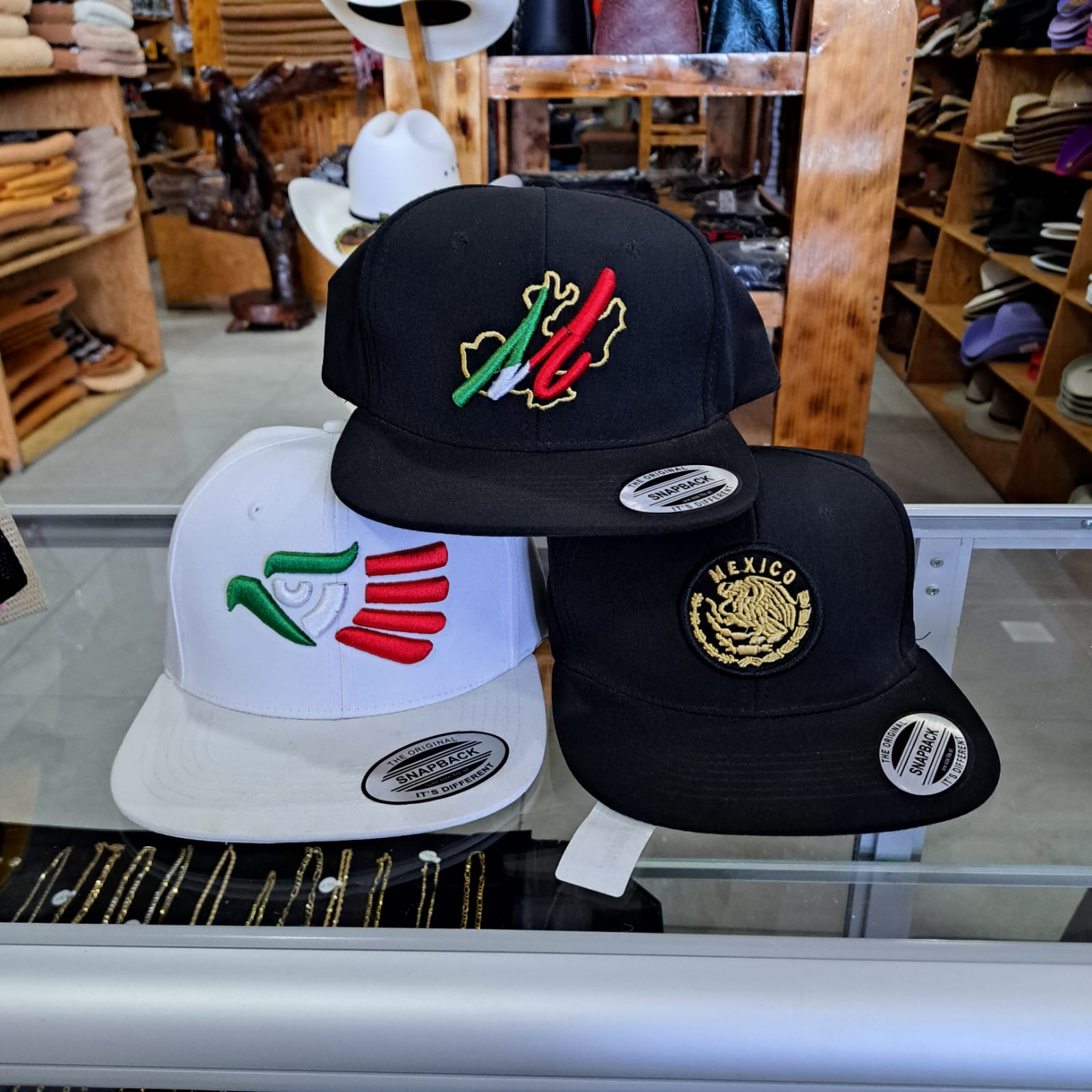 GORRA SNAPBACK