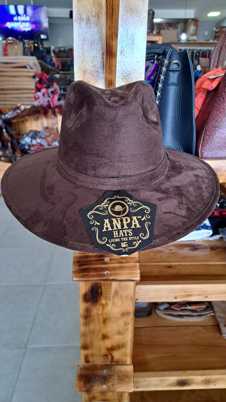 SOMBRERO EXPLORER GAMUZA CHOCO