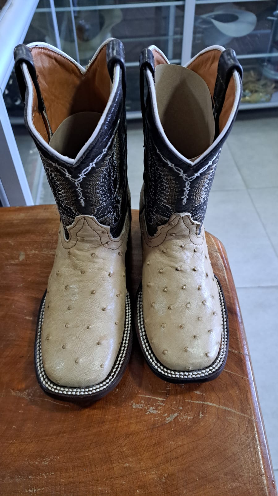BOTA Malcreado orix bull dog beige (niÃ±o)